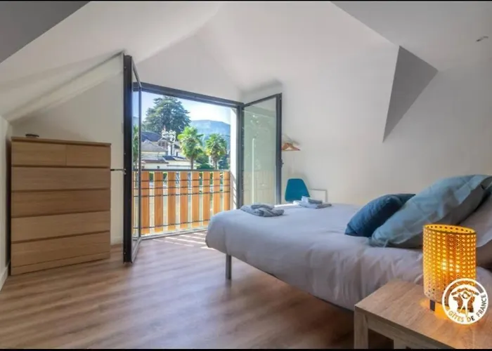 De La Pepiniere アパート アルジュレス・ガゾスト