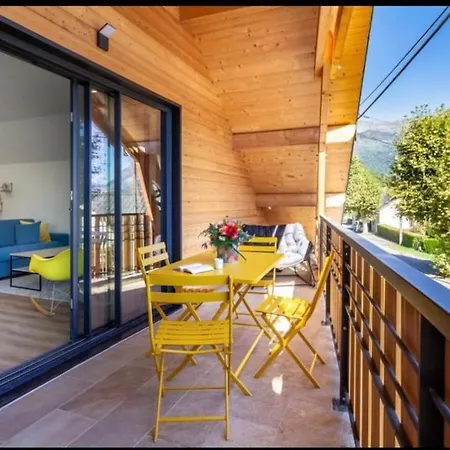 De La Pepiniere Apartman *