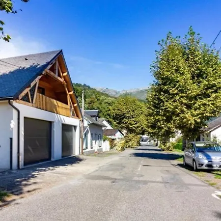 De La Pepiniere Apartman *